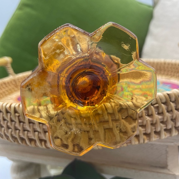 Fenton Valencia Amber Glass Swung Vase - Picture 3 of 7